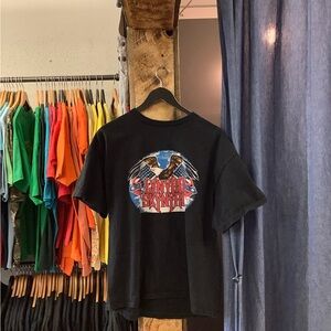 Vintage Lynro Skyro Black Graphic T-shirt